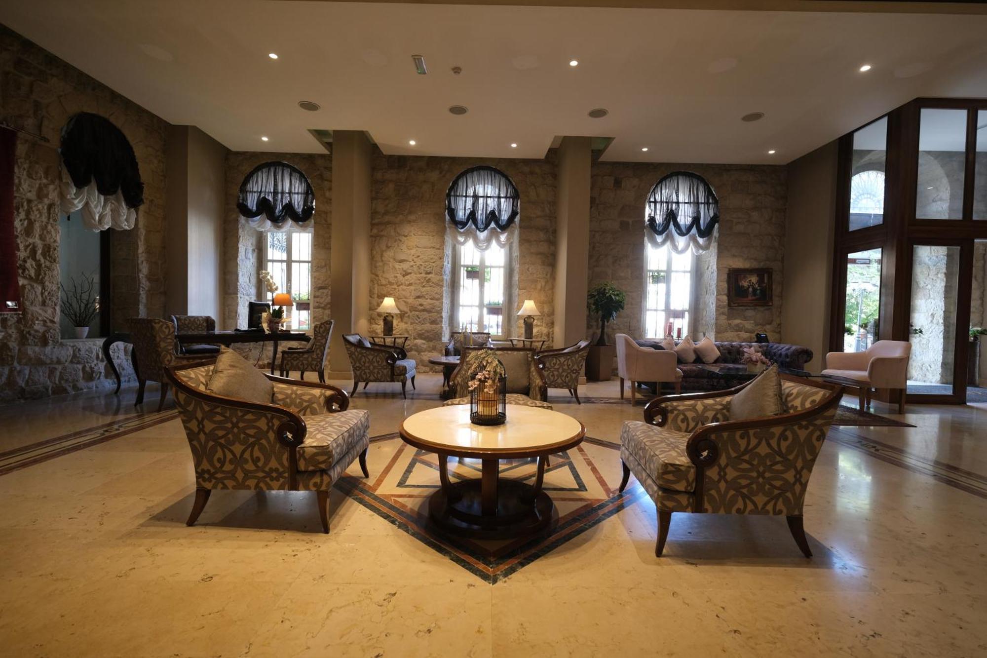Grand Kadri Hotel - History Marked By Cristal Lebanon Zahlé Exterior foto